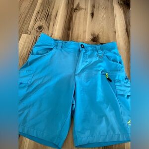 Loco Skail Blue Fishing Cargo Shorts Mens 34 Stretch Performance Zipper Pocket